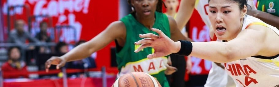 九游网站入口官网-世预赛开门红！李月汝21+11，三大中锋均上双，中国女篮81-68马里