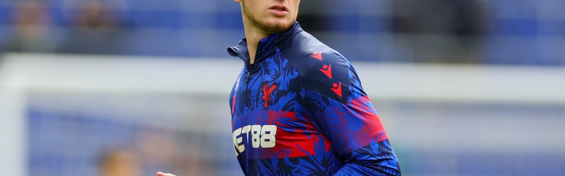 NBA直播-布朗：曼联应该买亚当·沃顿，他与梅努能组成顶级中场组合