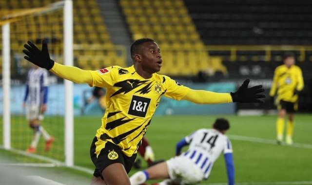 九游体育官网-【德甲】布兰特远射穆科科替补建功 多特2比0赫塔