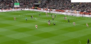 1677943304114061215.gif ars bou 3.gif